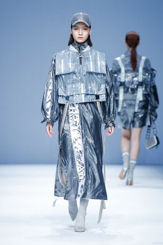 "境生象外"大連工業(yè)大學(xué)服裝學(xué)院2019屆優(yōu)秀畢業(yè)設(shè)計作品發(fā)布 - 穿針